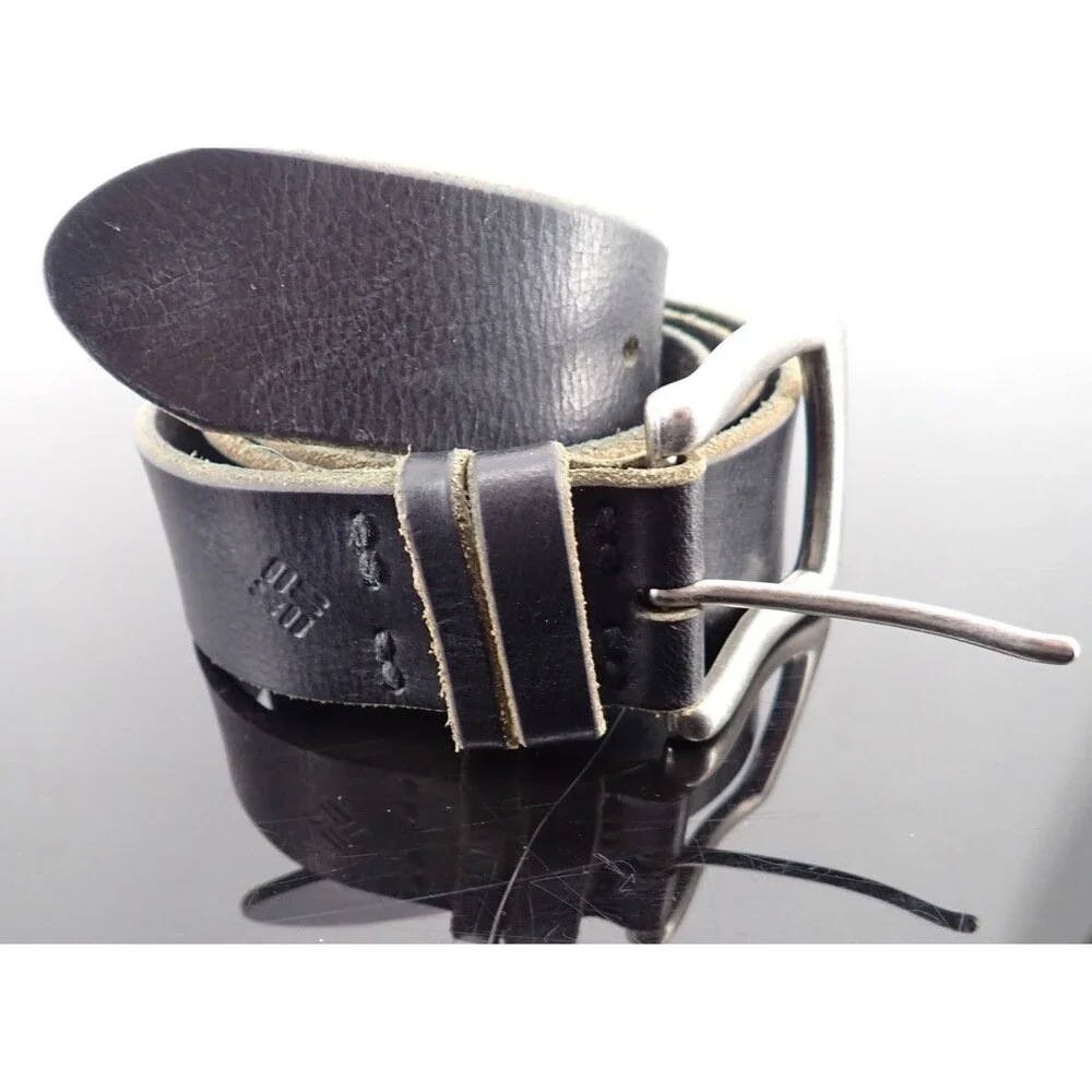 Colombia Men's Size 40 Solid Genuine Leather Black Belt Silver Buckle 1.75